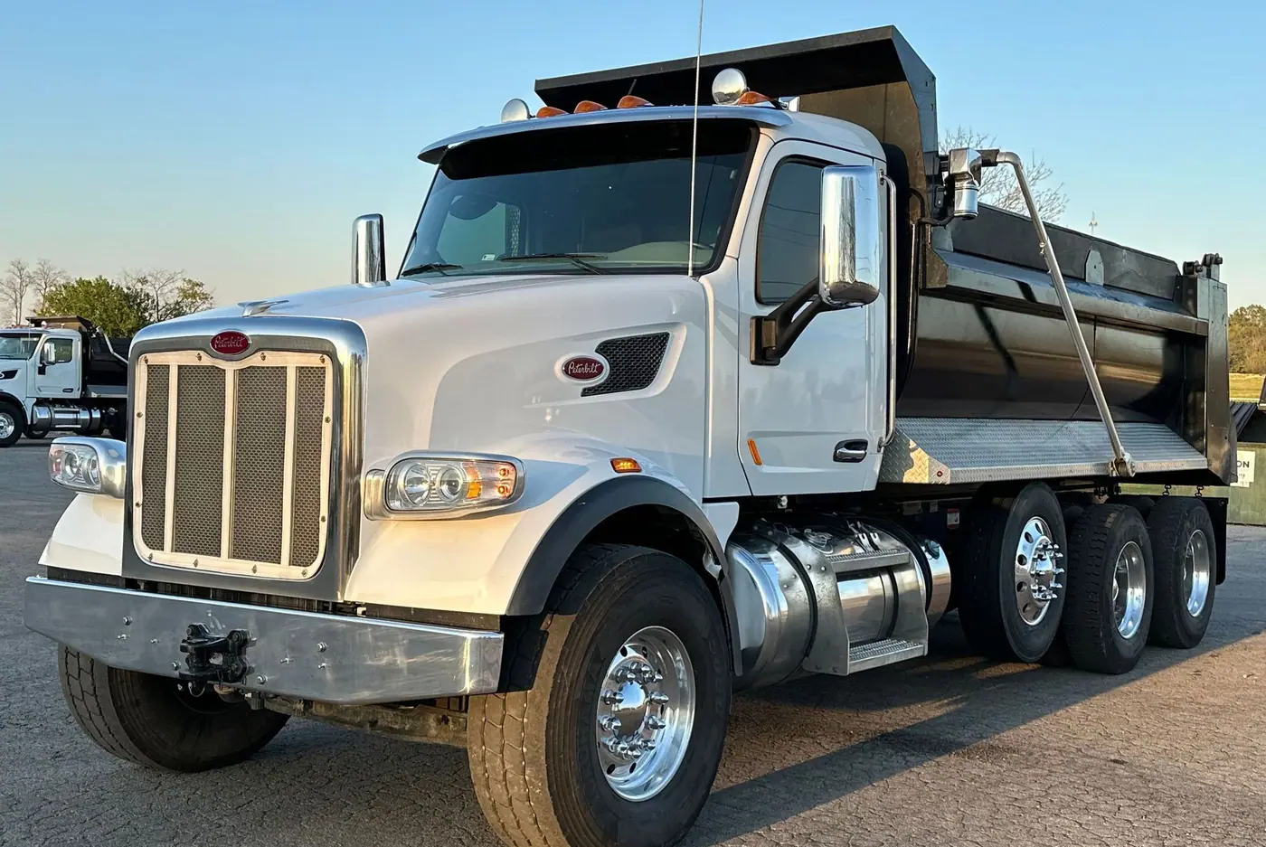 2021 Peterbilt 567 Dump Truck